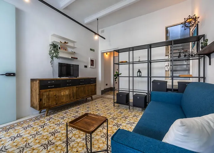 Charming & Elegant Townhouse In Central Malta